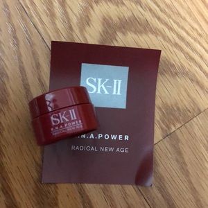 SK-ll R. N. A. Power Moisturizing Cream Trial Size